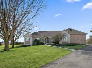 17966 S Hunt Club Dr, Mokena, IL 60448