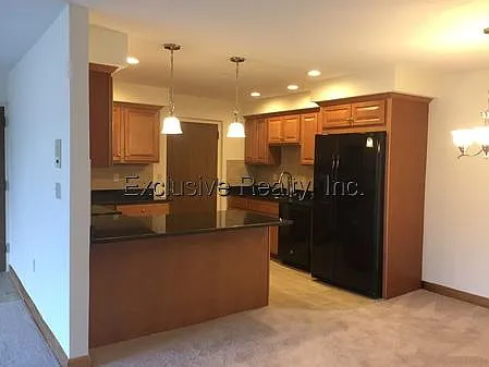 2344 Commonwealth Ave Photo 1