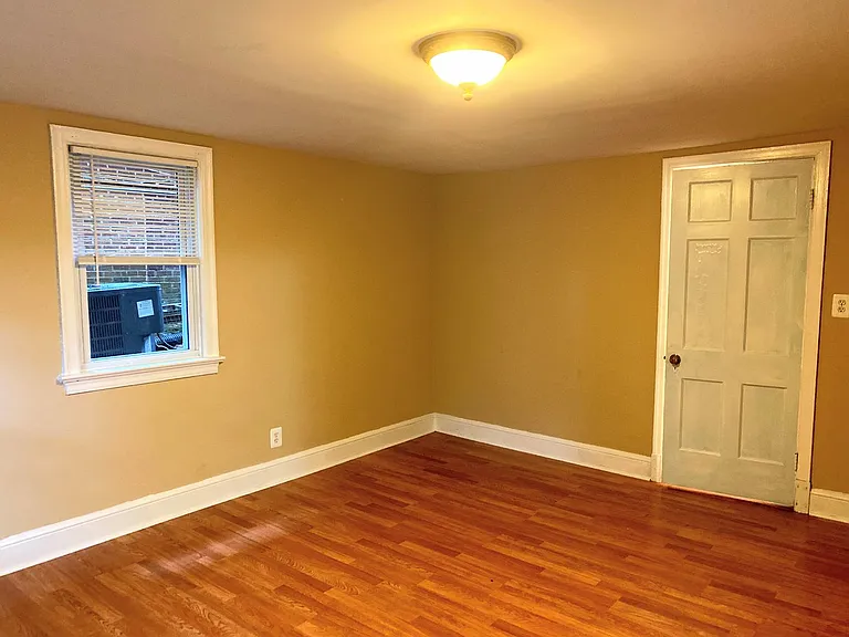 8417 Flower Ave — Photo 6