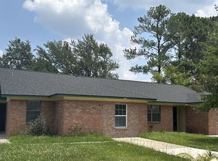 7720 Wayfield Cir, North Charleston, SC 29418