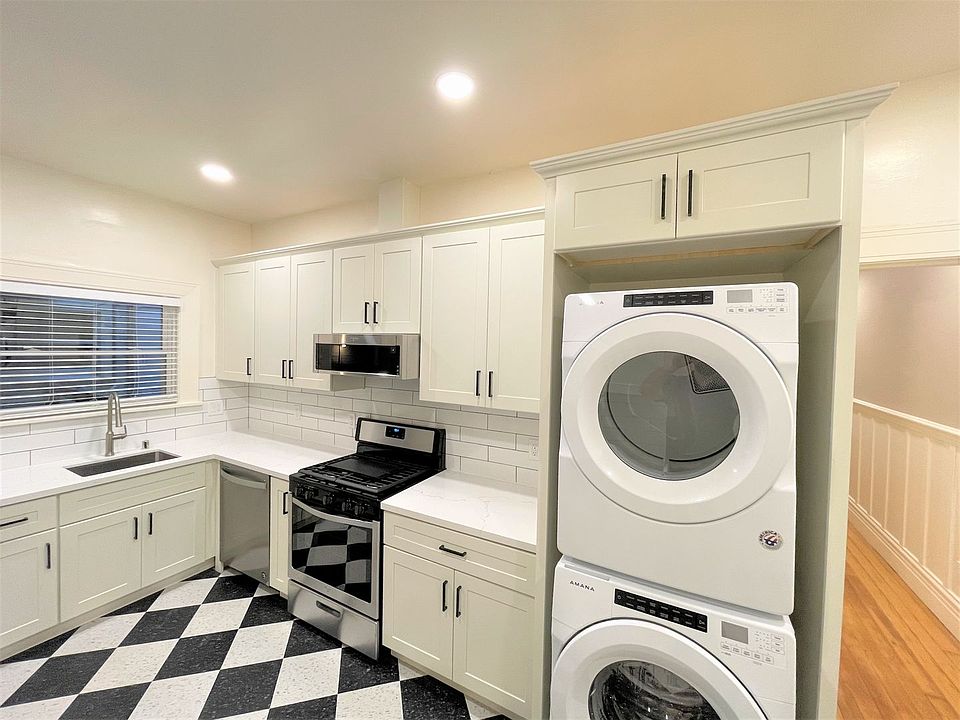 1st image of 2241 Market St #2227A