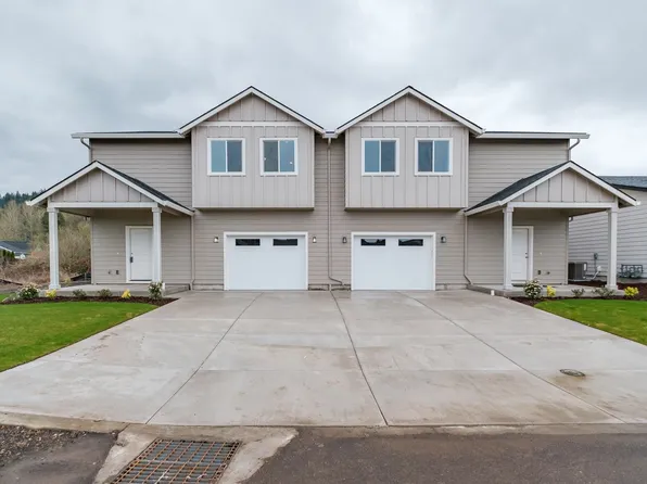 2441 & 2443 Roll Tide Ct, Lebanon, OR 97355