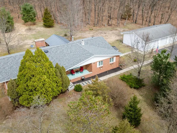 7200 E 150 N, Knox, IN 46534