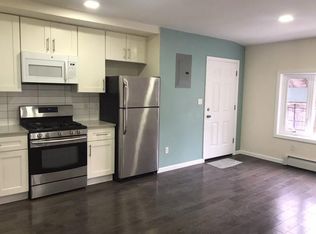 15824 77th Ave FLOOR 1, Fresh Meadows, NY 11366