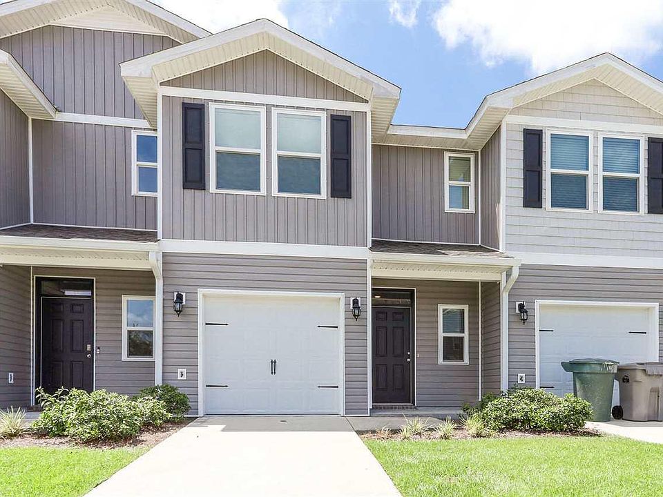 1st image of 6005 Royal Port Ct
