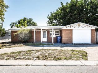 3242 Hoover Dr, Holiday, FL 34691