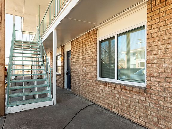 5th image of 1825 N College Ave #3