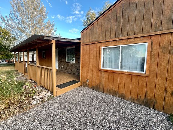 2nd image of 1303 Amoretti St