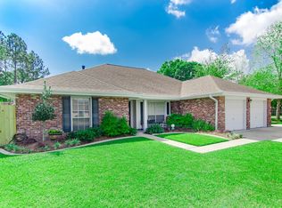 607 Clayton Dr, Houma, LA 70360