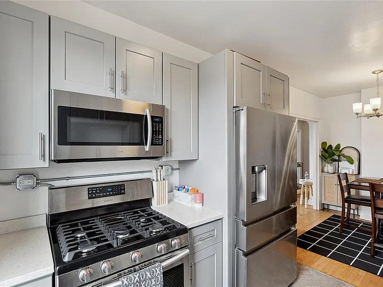 372 S Highland Ave #508 — Photo 15