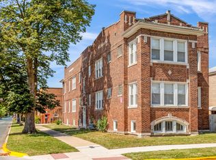 1648 East Ave APT 2E, Berwyn, IL 60402