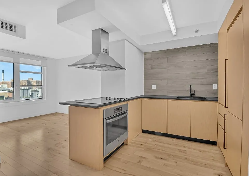 60 Duffield St #9F