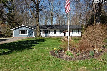 1st image of 413 Orchard Grove Ave