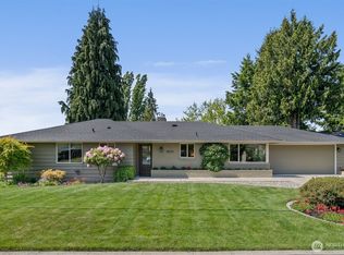8509 42nd St W, University Place, WA