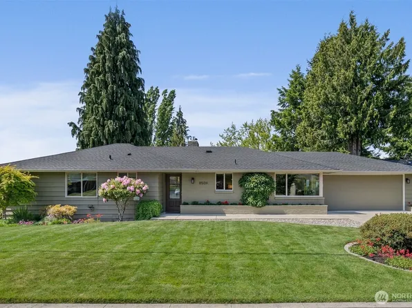 8509 42nd Street W, University Place, WA 98466