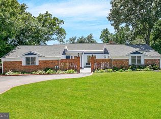 1913 Earldale Ct, Alexandria, VA 22306