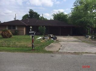 239 Betral St, Houston, TX 77022