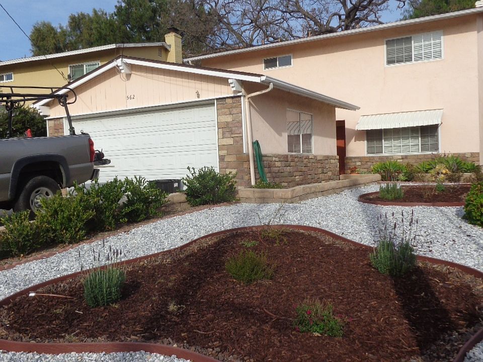 1st image of 562 Houston Dr