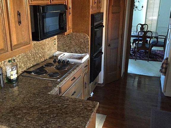 2nd image of 7106 Canongate Dr