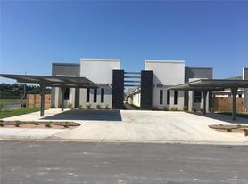 2011 Stardust Ln