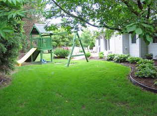 13970 Waynescott Rd, Brookfield, WI 53005