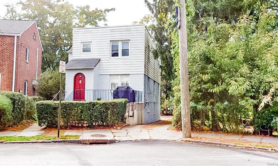 1st image of 57 Courter Ave