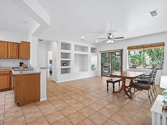 5th image of 18651 N SUMMERBREEZE Way