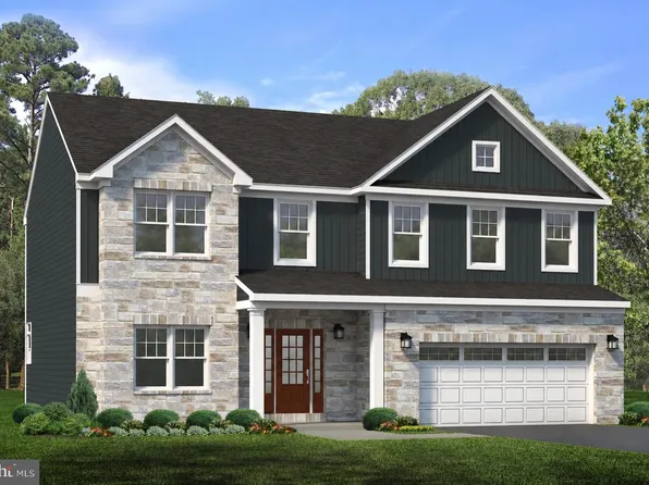 136 Buck Moth Way, Port Matilda, PA 16870