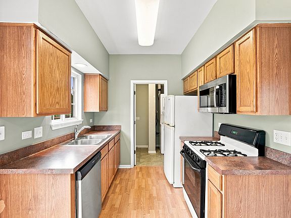 4th image of 1424 Red Top Ln