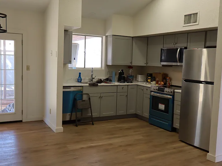 1201 Lea St — Photo 10