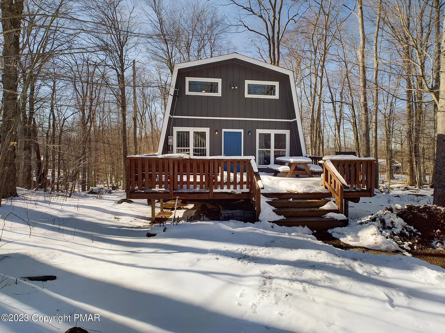279 Mountain View Dr photo 1