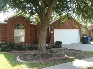 5010 Wordsworth Dr, Garland, TX 75043