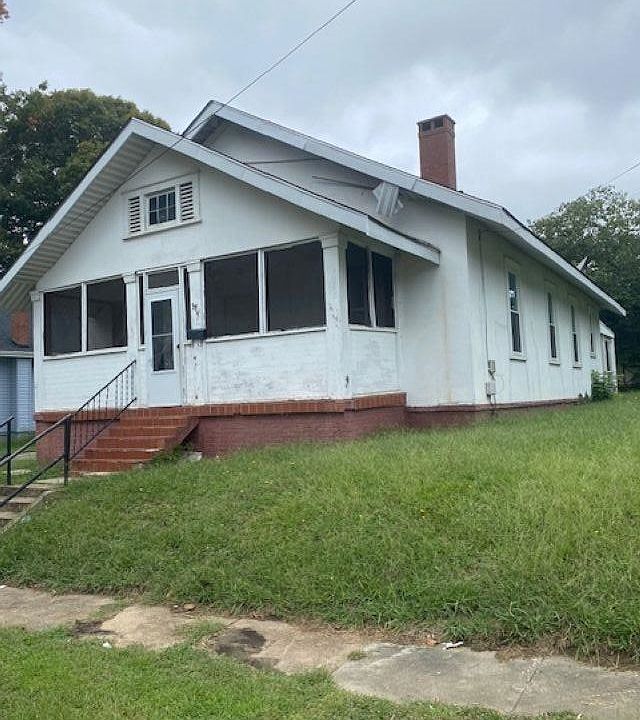 1st image of 374 Green St