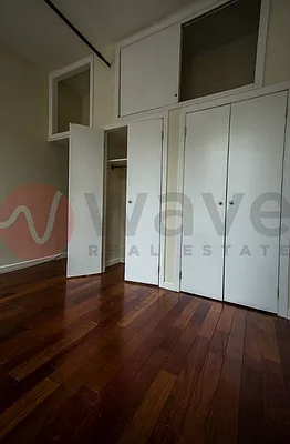 Rented by Wave Real Estate Group | media 34