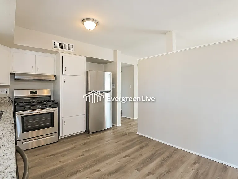 6429 E Calle Pegaso — Photo 8