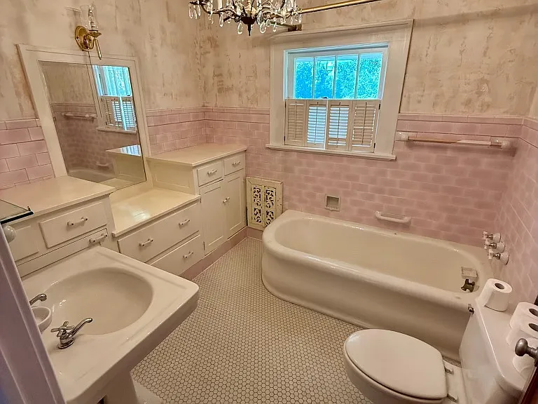 802 Mulberry St — Photo 8