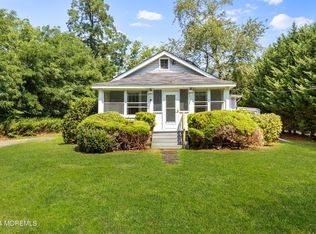 111 Dutch Lane Rd, Marlboro, NJ 07746