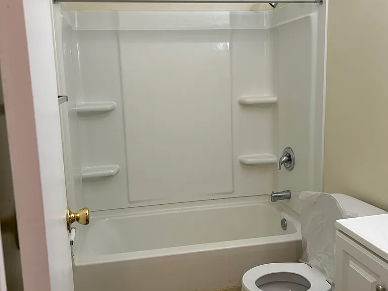 Full bathroom