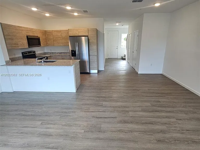 1201 Southstation Pl #108 — Photo 12