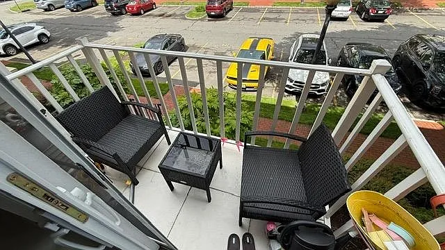 30 Holly St — Photo 10