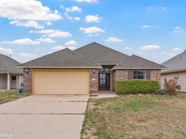 3722 Sabine Pass Dr, Bossier City, LA 71111