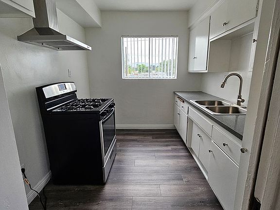 3rd image of 226-228-230 S Bandy Ave #1B-1BA-650SQFT