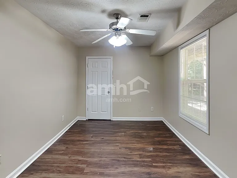 4422 Keenly Valley Dr — Photo 16
