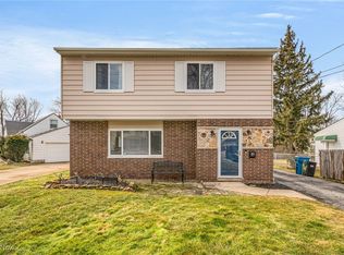 264 Traymore Blvd, Eastlake, OH