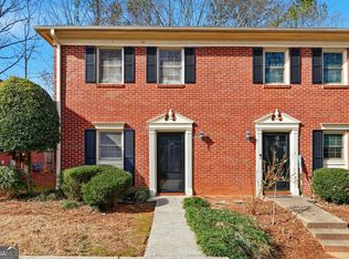 136 Sterling Ct, Alpharetta, GA