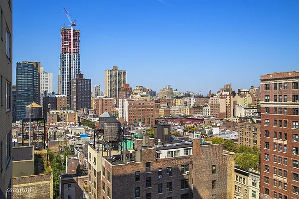 Sold by Corcoran | media 27