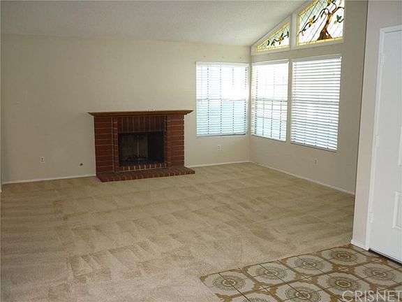 4th image of 23116 Lull St