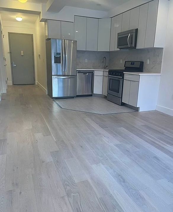 1st image of 399 E 8th St APT 1A