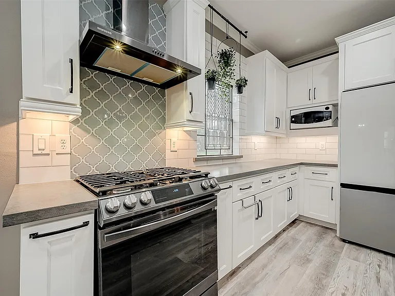 22114 Rockchester Dr — Photo 21