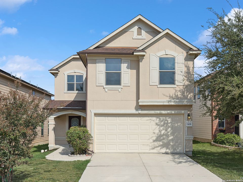 1st image of 7438 Bluebonnet Bay